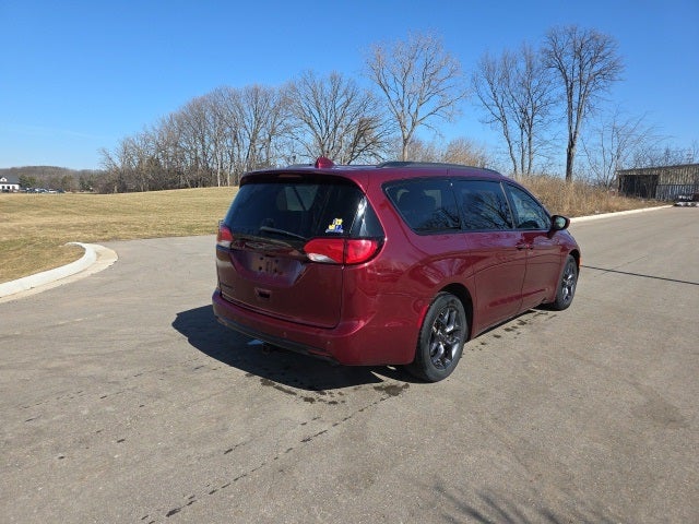 2020 Chrysler Pacifica Touring L Plus