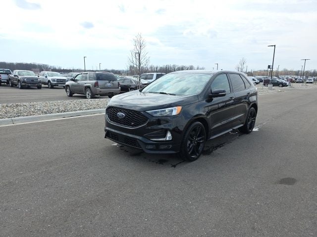 2023 Ford Edge ST
