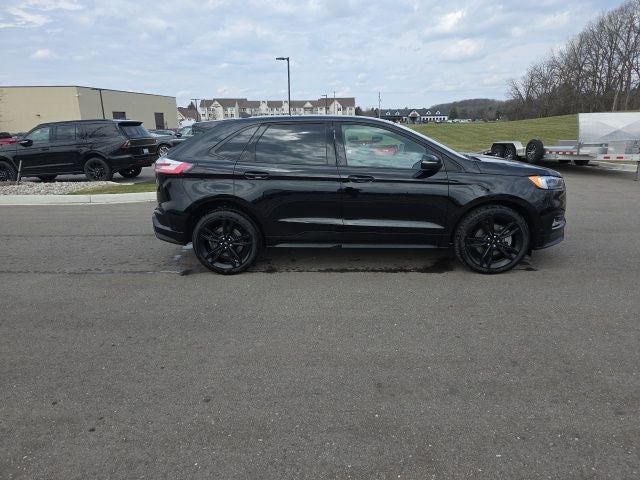 2023 Ford Edge ST