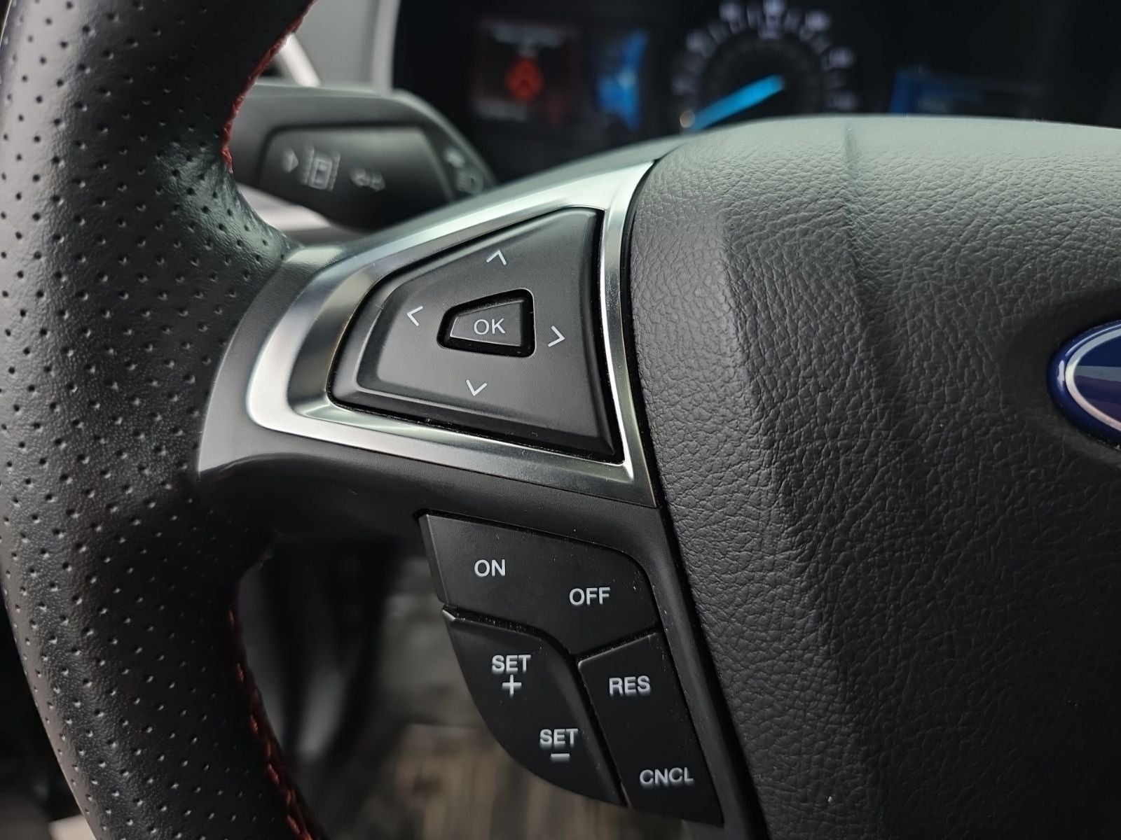 2022 Ford Edge ST Line