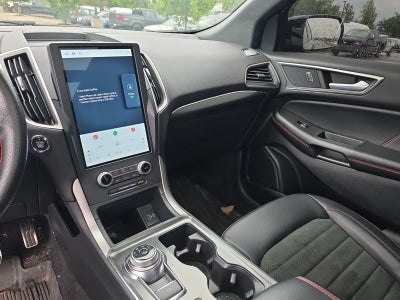 2022 Ford Edge ST Line