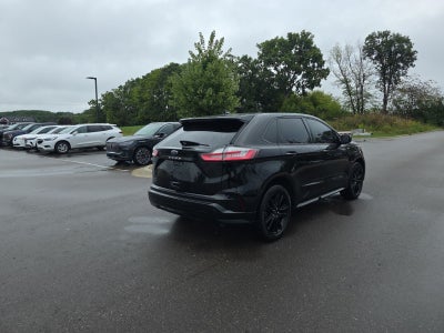 2022 Ford Edge ST Line