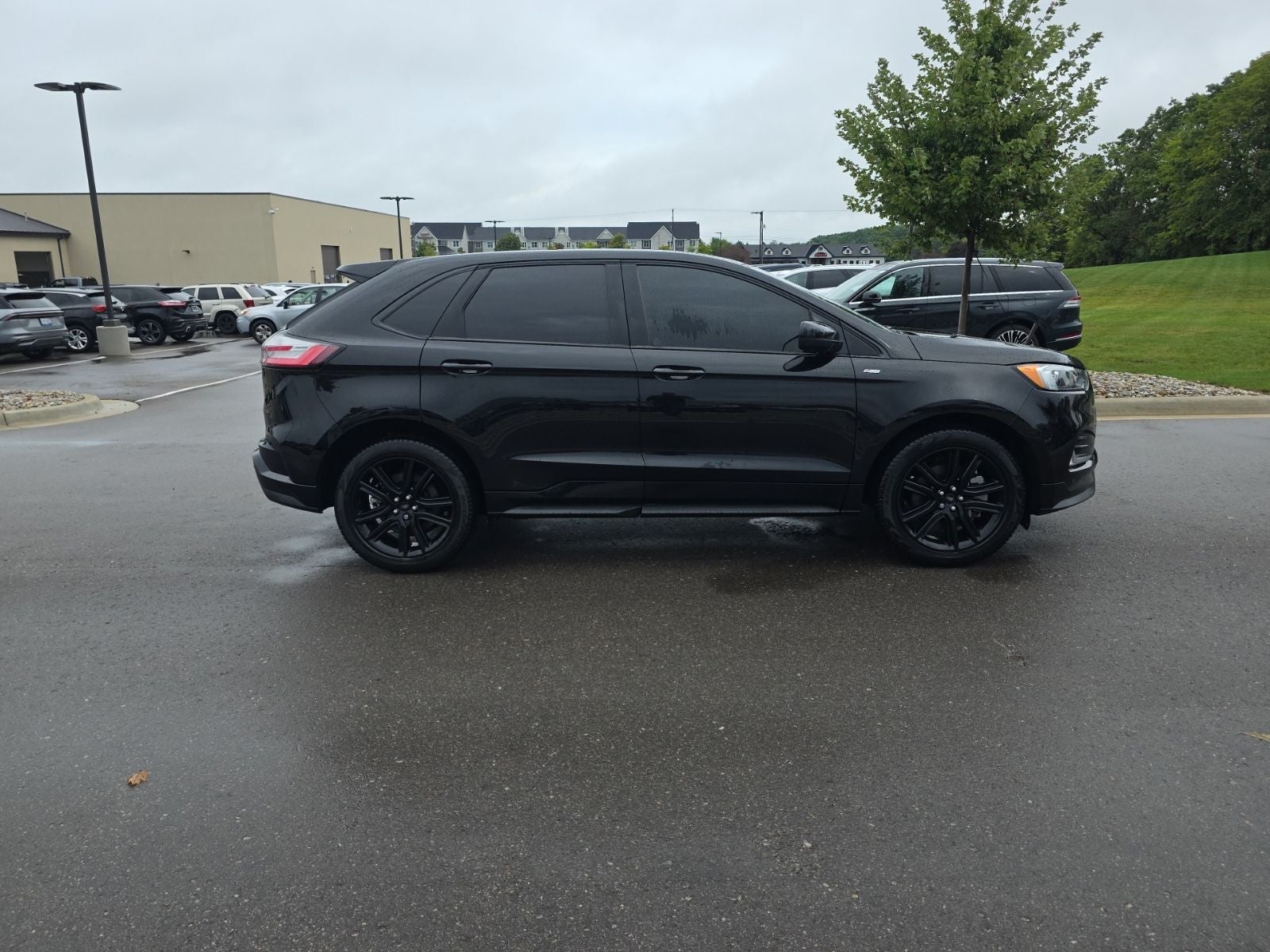 2022 Ford Edge ST Line