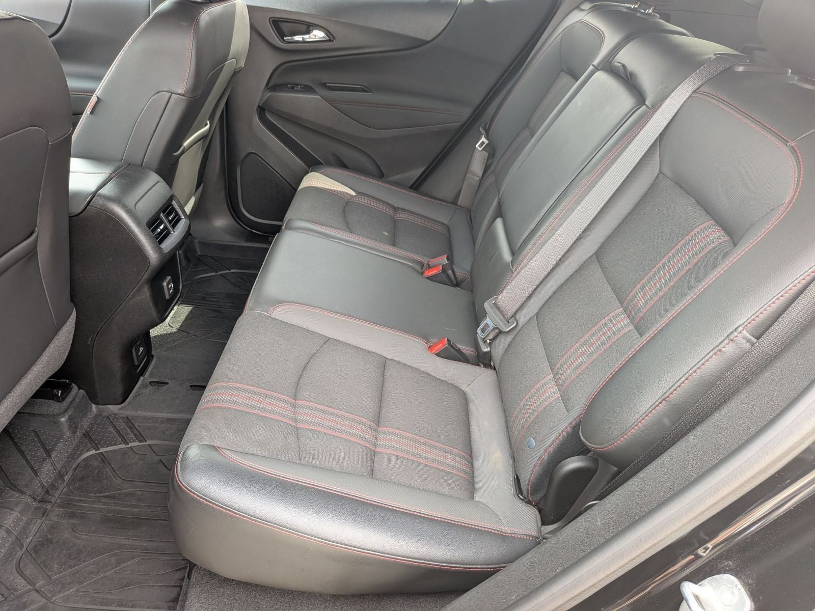 2022 Chevrolet Equinox RS - Photo 25