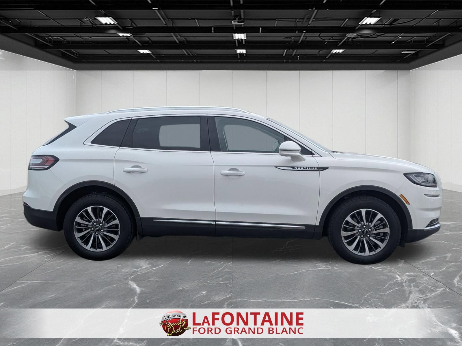 2023 Lincoln Nautilus Standard AWD