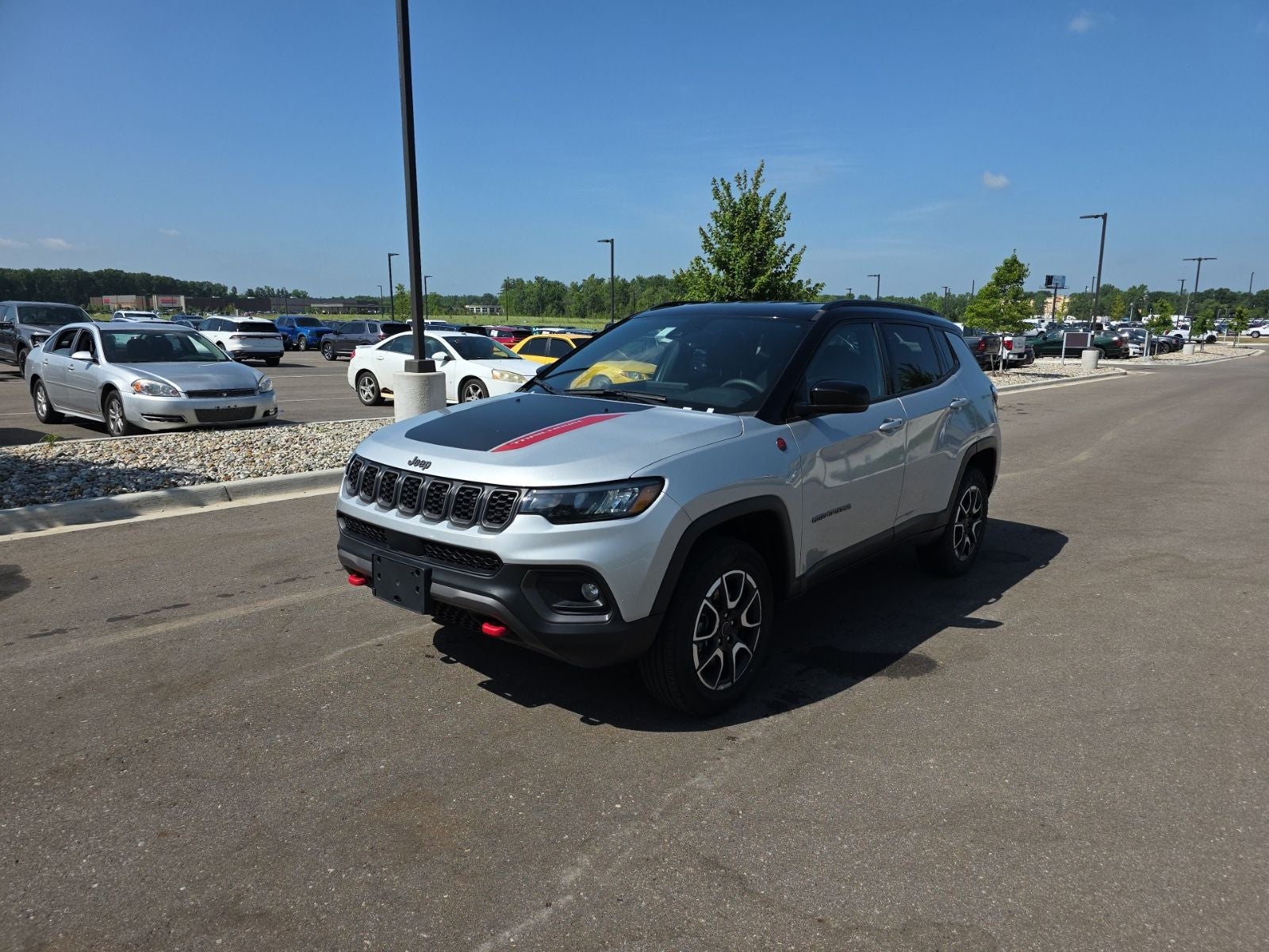2025 Jeep Compass Trailhawk