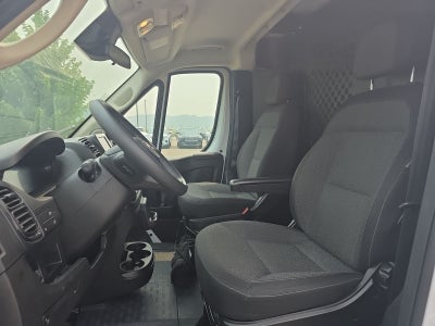 2025 RAM ProMaster 2500 Base