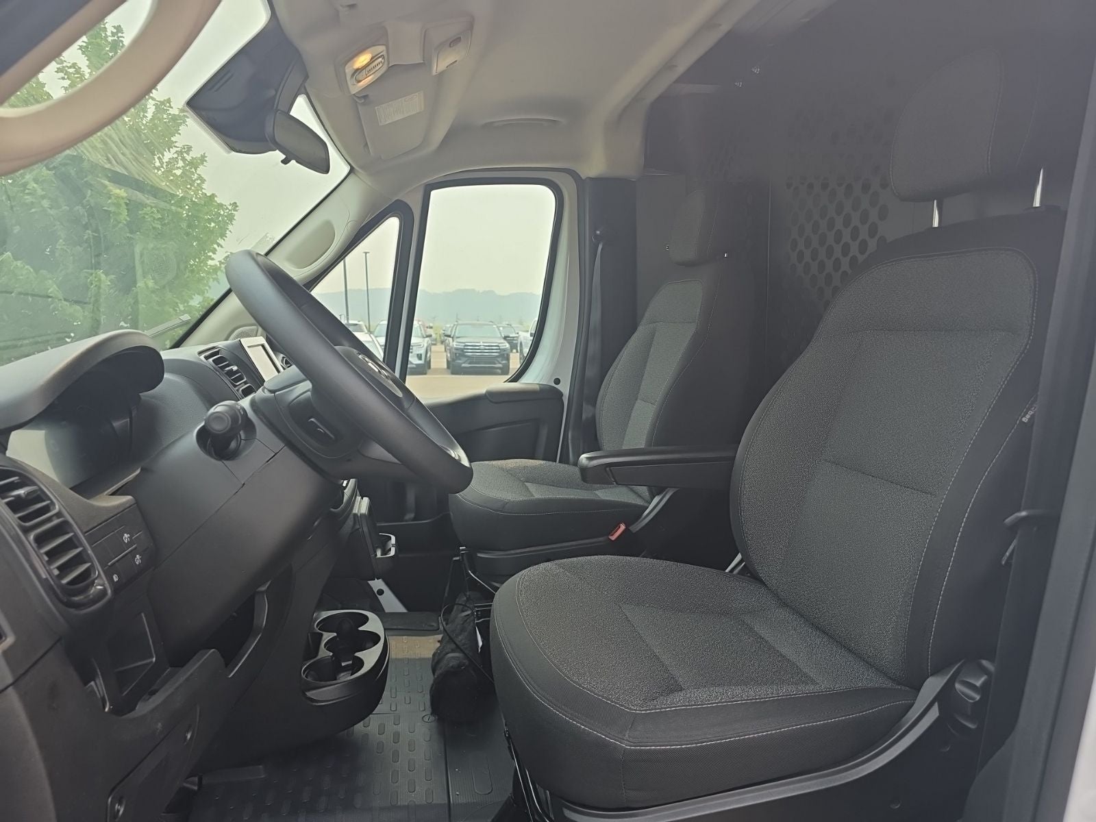 2025 RAM ProMaster 2500 Base