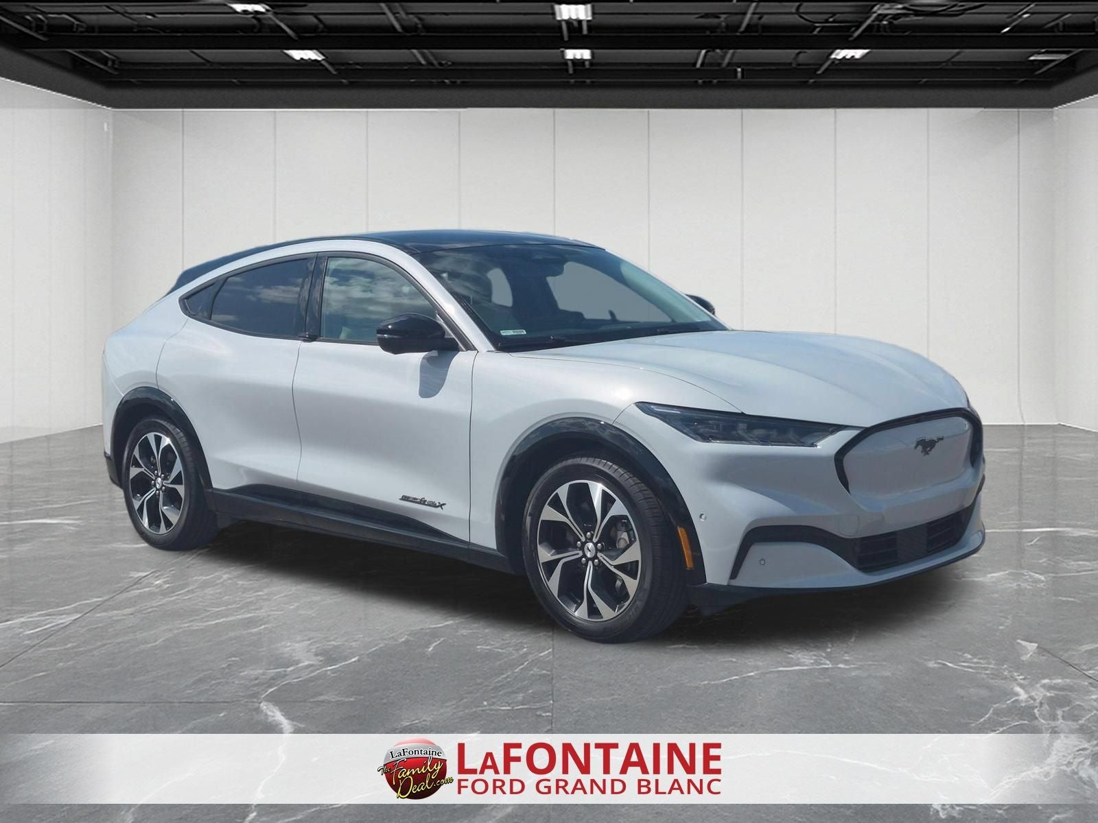 2022 Ford Mustang Mach-E Premium AWD