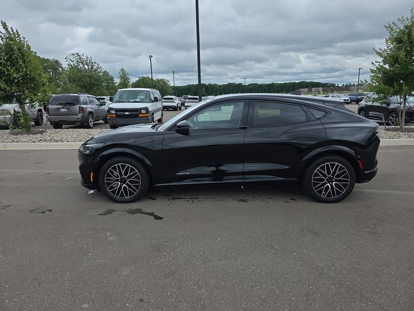 2024 Ford Mustang Mach-E Premium AWD