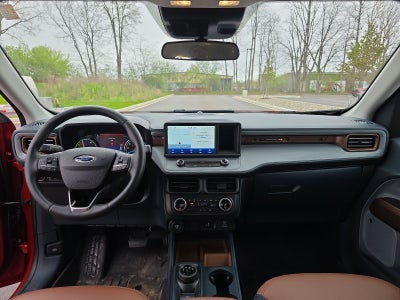 2023 Ford Maverick Lariat