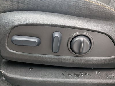 2022 Chevrolet Equinox LT w/ DISABILITY HAND CONTROLS