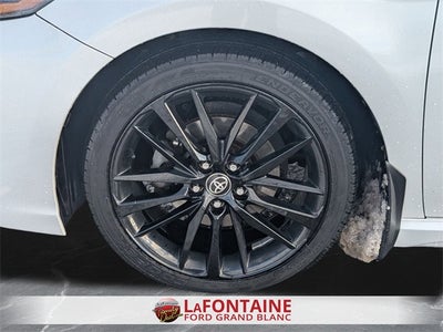 2022 Toyota Camry Hybrid XSE