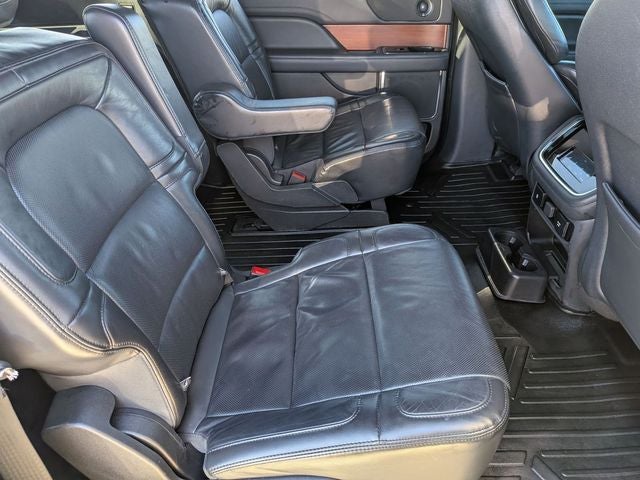 2022 Lincoln Navigator L Reserve