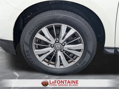 2019 Nissan Pathfinder SV 4X4