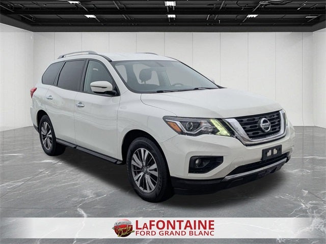 2019 Nissan Pathfinder SV 4X4