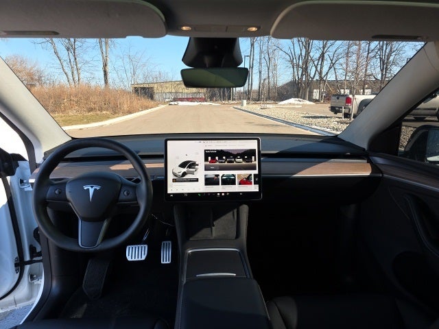 2024 Tesla Model Y Performance