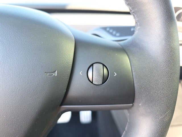 2024 Tesla Model Y Performance