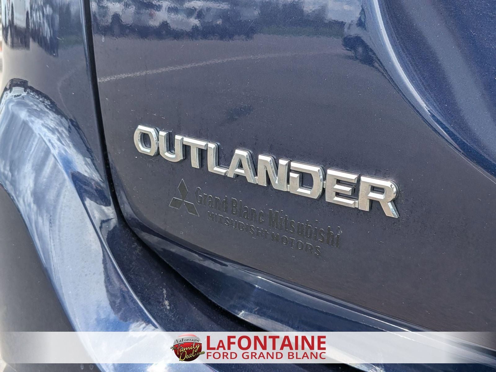 2020 Mitsubishi Outlander SE