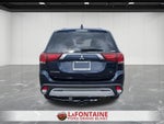 2020 Mitsubishi Outlander SE