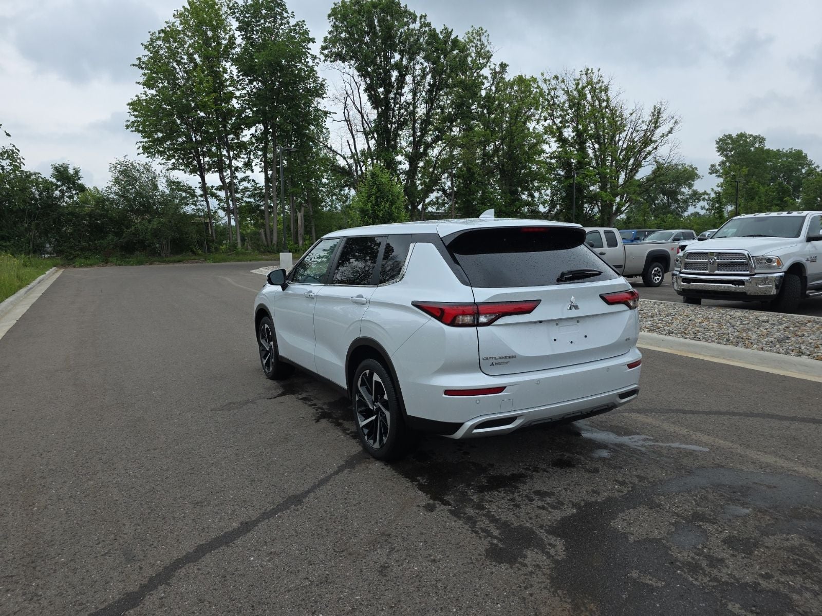 2024 Mitsubishi Outlander SE Black Edition 4WD