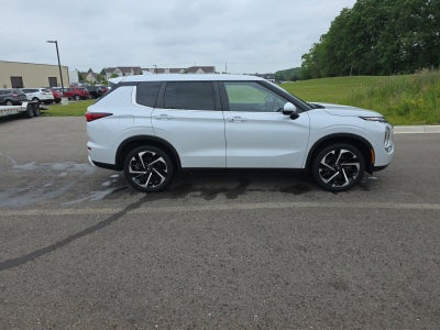 2024 Mitsubishi Outlander SE Black Edition 4WD