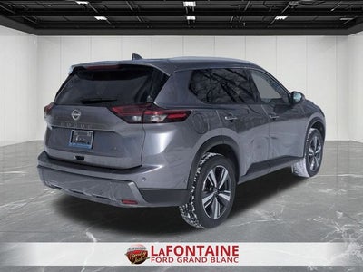 2025 Nissan Rogue SL