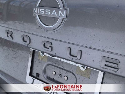 2025 Nissan Rogue SL