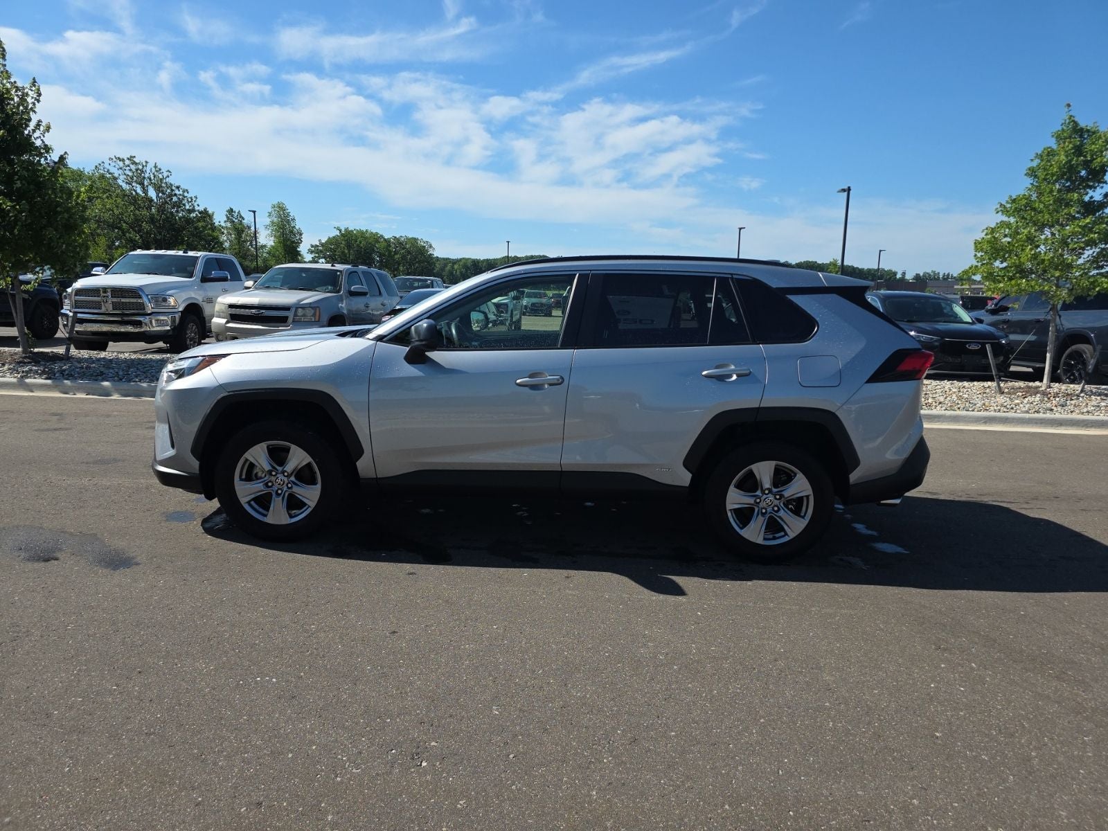 2025 Toyota RAV4 Hybrid LE AWD