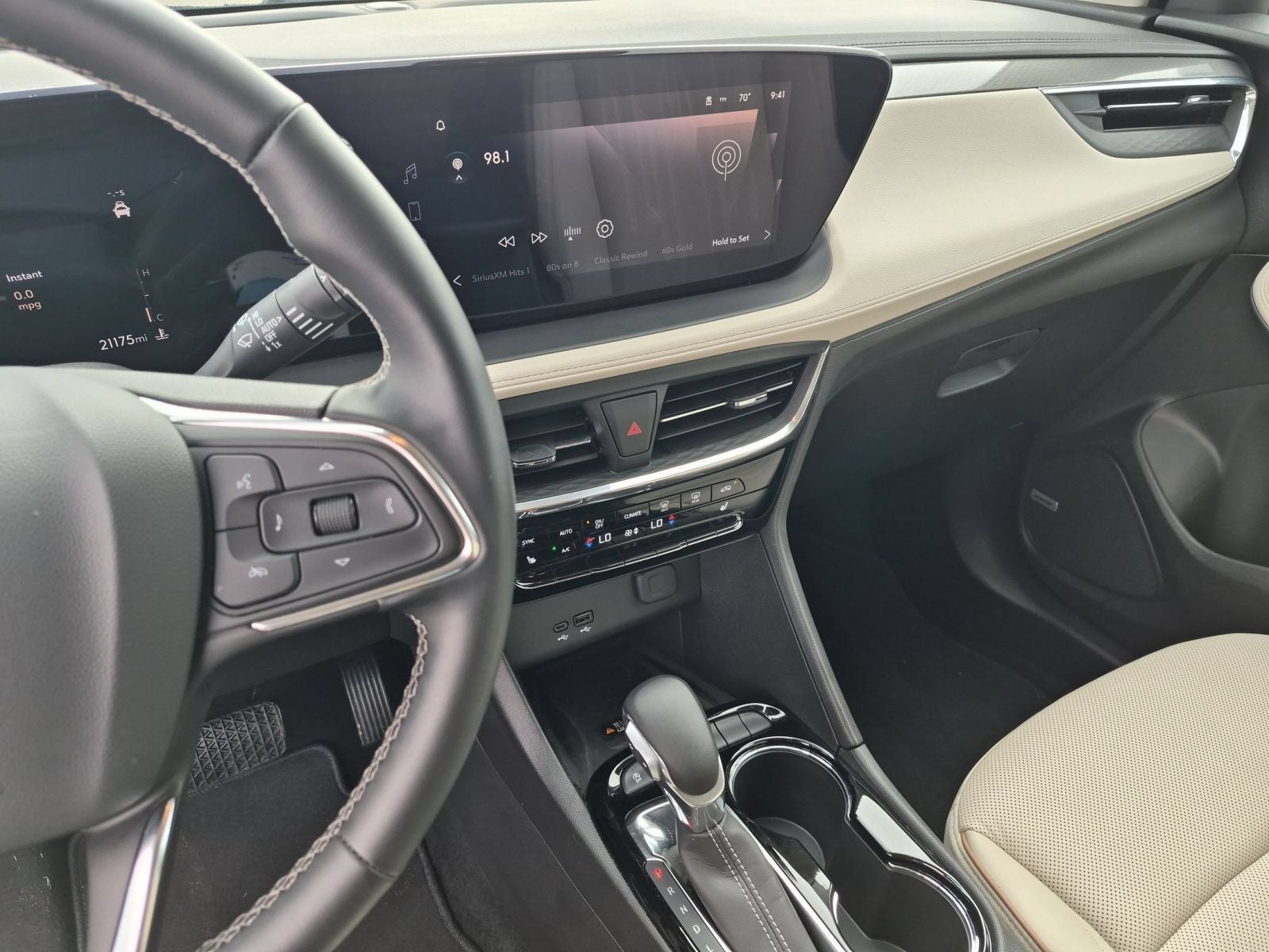 2025 Buick Encore GX Avenir AWD