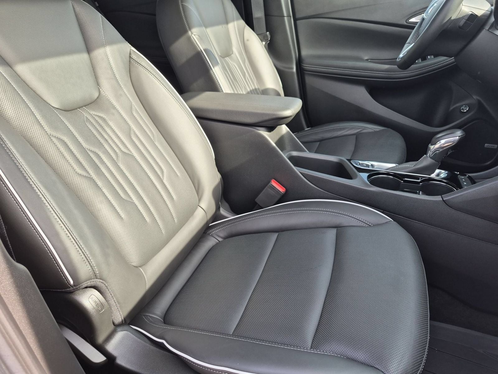 2024 Buick Encore GX Avenir AWD