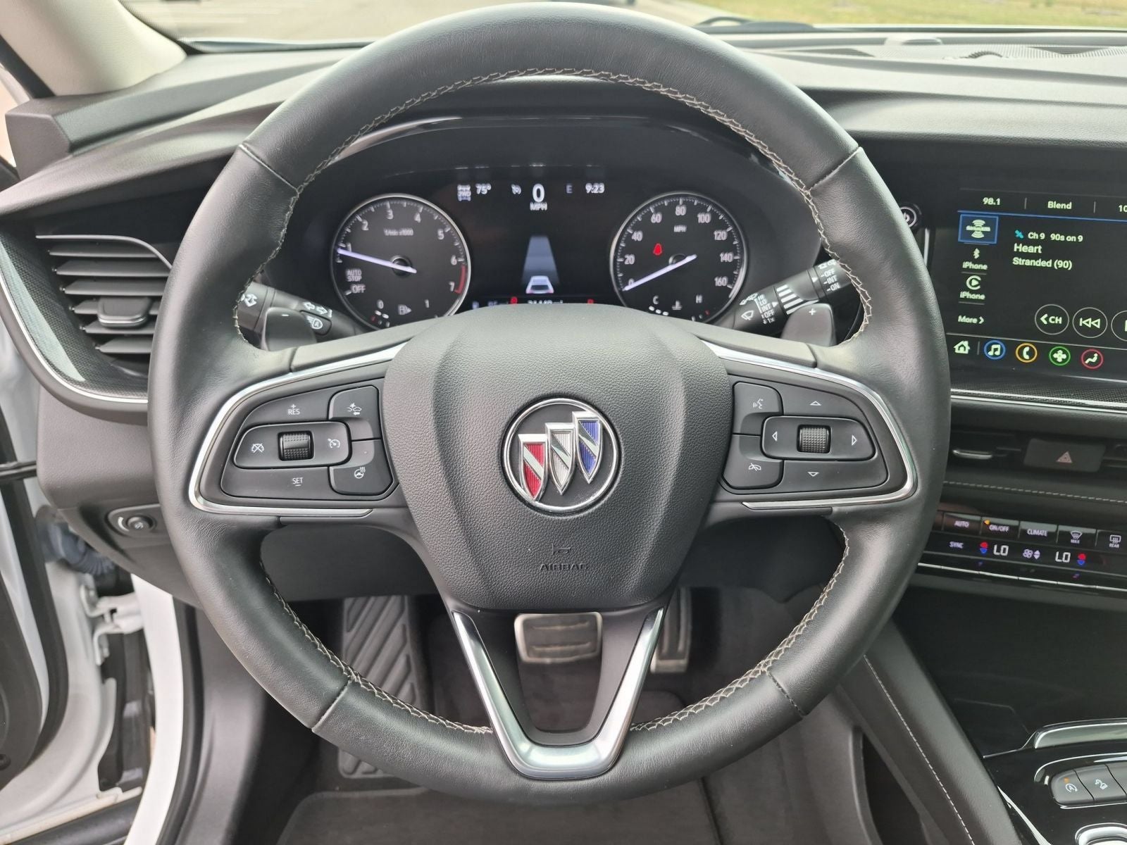 2023 Buick Envision Essence AWD