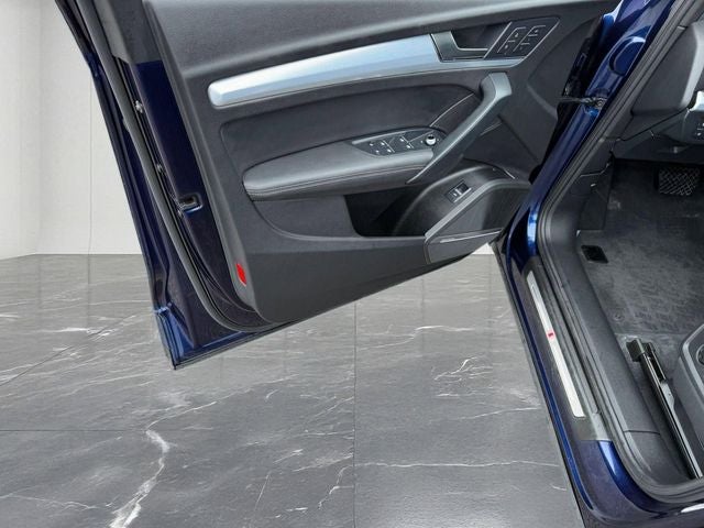 2024 Audi Q5 45 S line Premium quattro