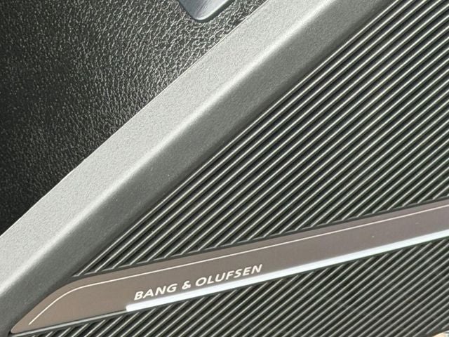 2024 Audi Q5 45 S line Premium quattro