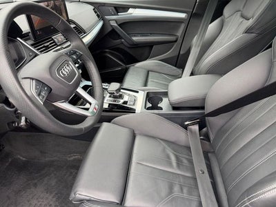 2024 Audi Q5 45 S line Premium quattro