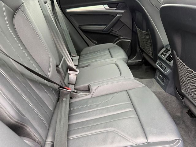 2024 Audi Q5 45 S line Premium quattro