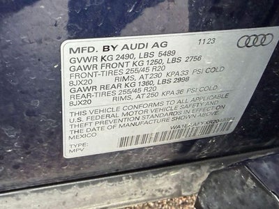 2024 Audi Q5 45 S line Premium quattro