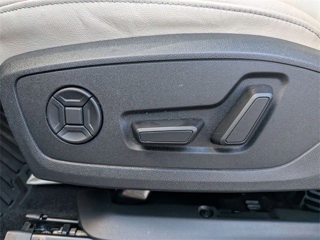 2024 Audi Q4 e-tron Premium Plus quattro