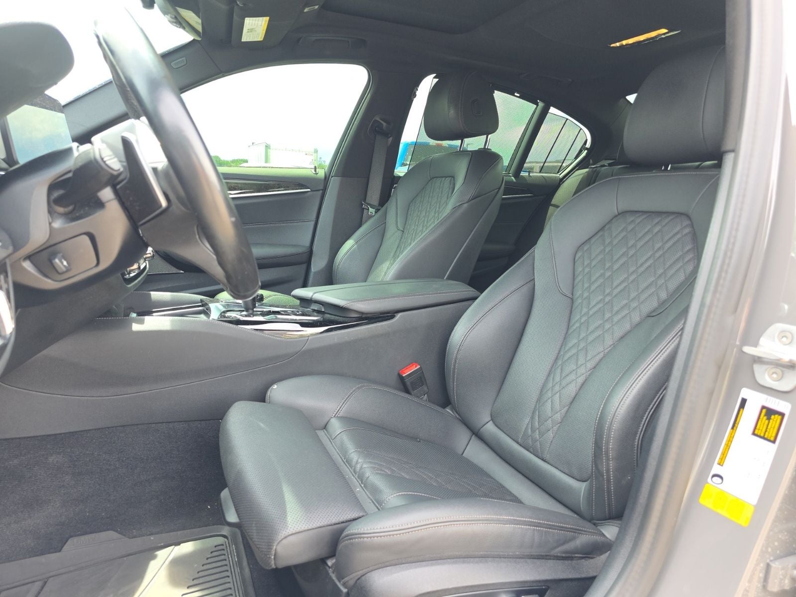 2021 BMW 5 Series 540i