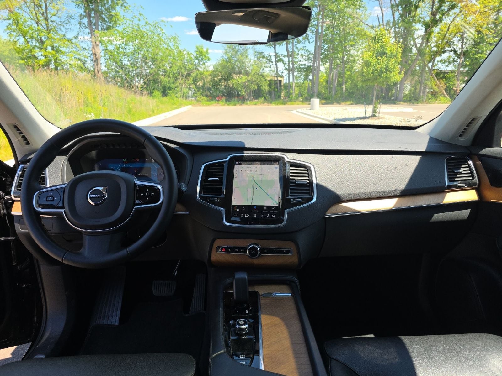 2024 Volvo XC90 B6 Plus Bright Theme 6-Seater