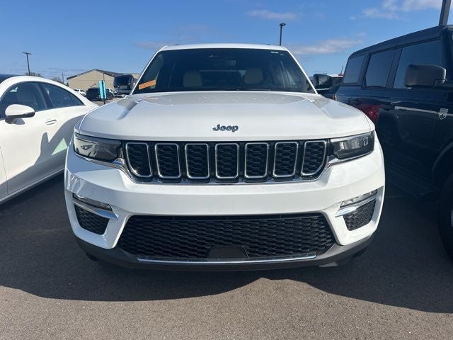 2023 Jeep Grand Cherokee Limited 4WD!