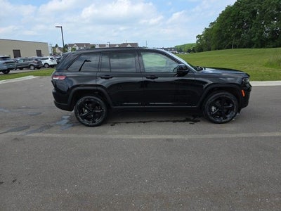 2024 Jeep Grand Cherokee Limited 4X4