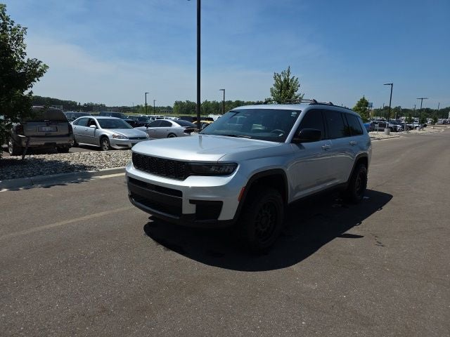 2024 Jeep Grand Cherokee L Laredo 4WD