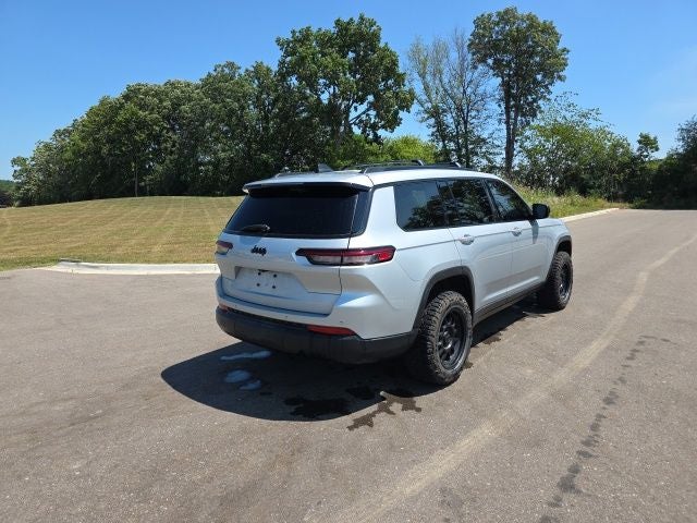 2024 Jeep Grand Cherokee L Laredo 4WD