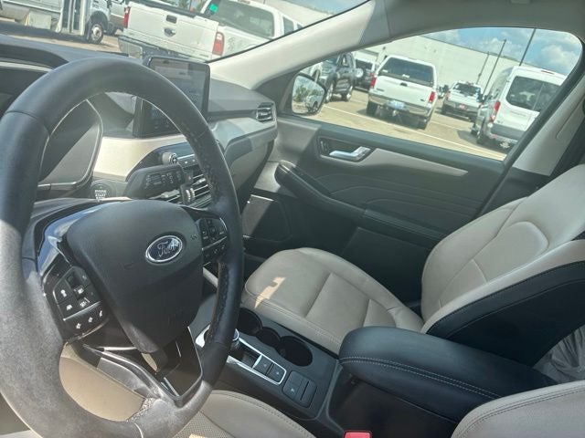 2022 Ford Escape Hybrid SEL