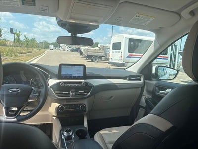 2022 Ford Escape Hybrid SEL