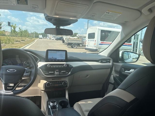 2022 Ford Escape Hybrid SEL
