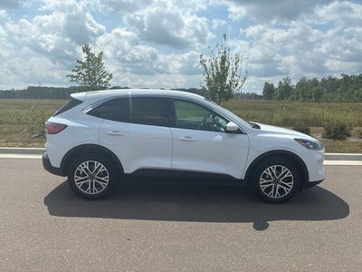 2022 Ford Escape Hybrid SEL