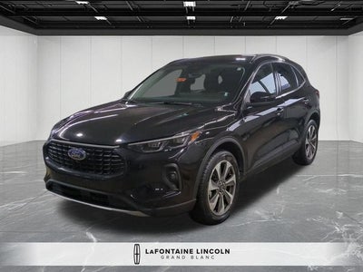 2024 Ford Escape Platinum AWD!