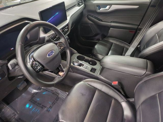 2024 Ford Escape Platinum AWD!